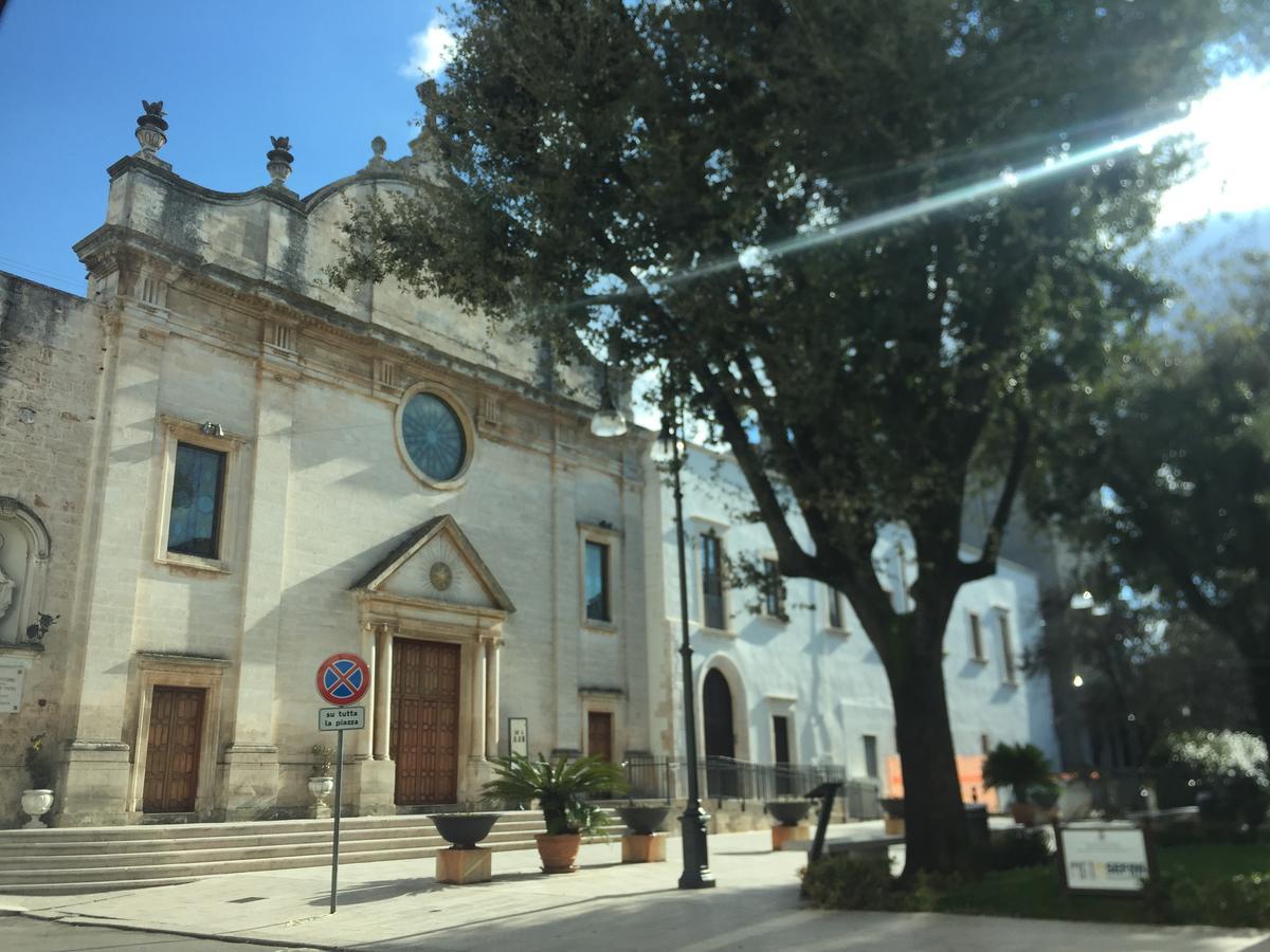 Villa La Serenata Di Pietro Taranto Kültér fotó